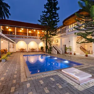 4* Hotel Dutch